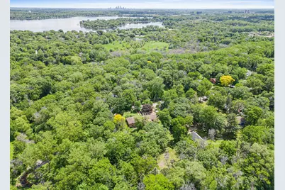 2217 Oakview Lane N, Plymouth, MN 55441 - Photo 4