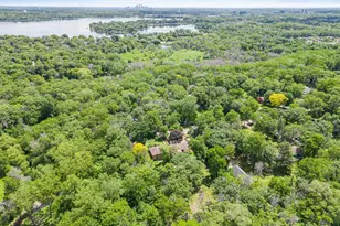 2217 Oakview Ln N, Plymouth, MN 55441 - Photo 4