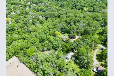 2217 Oakview Lane N, Plymouth, MN 55441 - Photo 12