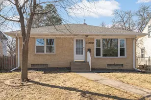 1099 Kingsford St, Saint Paul, MN 55106 - Photo 1