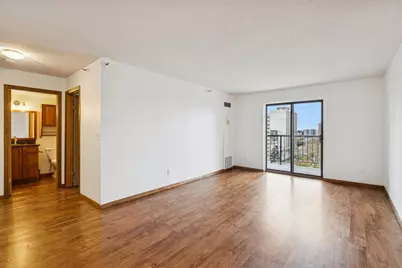 78 10th Street E #806, Saint Paul, MN 55101 - Photo 16
