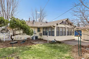 8308 Emerson Ave S, Bloomington, MN 55420 - Photo 22