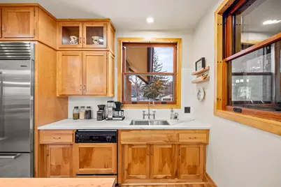 446 Main Street S, Hutchinson, MN 55350 - Photo 10