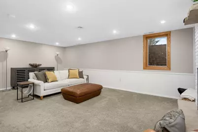 1695 Stanbridge Avenue, Roseville, MN 55113 - Photo 26