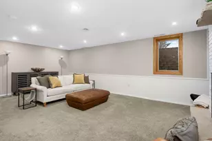 1695 Stanbridge Ave, Roseville, MN 55113 - Photo 26