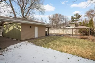 1695 Stanbridge Ave, Roseville, MN 55113 - Photo 34