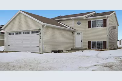 3133 32nd Avenue S, Moorhead, MN 56560 - Photo 2