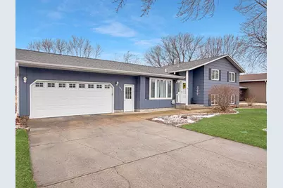 107 Donita Avenue, Marshall, MN 56258 - Photo 2