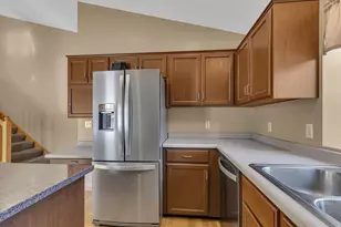 810 Popplewood Ct, Waite Park, MN 56387 - Photo 6