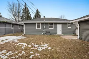 8773 Grenadier Ave S, Cottage Grove, MN 55016 - Photo 2