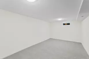 8773 Grenadier Ave S, Cottage Grove, MN 55016 - Photo 16