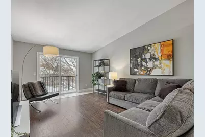 2063 N Park Drive #1, Saint Paul, MN 55119 - Photo 1