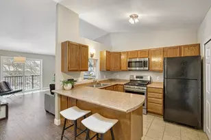 2063 N Park Dr, Saint Paul, MN 55119 - Photo 2