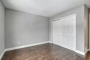 2063 N Park Dr, Saint Paul, MN 55119 - Photo 14