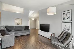 2063 N Park Dr, Saint Paul, MN 55119 - Photo 4