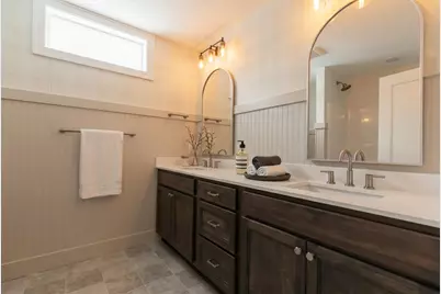 2816 Oxford Street N, Roseville, MN 55126 - Photo 12