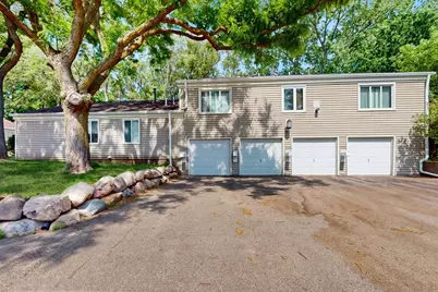 7401 Landau Drive #7401, Bloomington, MN 55438 - Photo 2