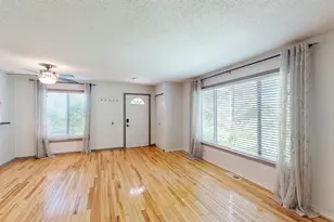 7401 Landau Dr, Bloomington, MN 55438 - Photo 6