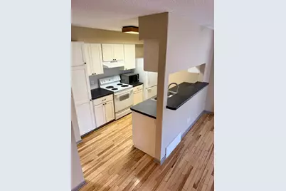 7401 Landau Drive #7401, Bloomington, MN 55438 - Photo 12