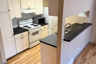 7401 Landau Dr, Bloomington, MN 55438 - Photo 12