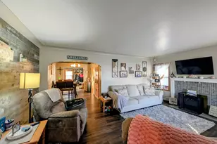 816 N 3rd St, Montevideo, MN 56265 - Photo 6
