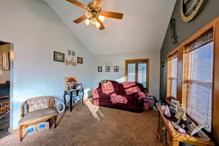 816 N 3rd St, Montevideo, MN 56265 - Photo 32