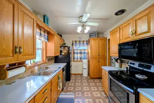 816 N 3rd St, Montevideo, MN 56265 - Photo 20