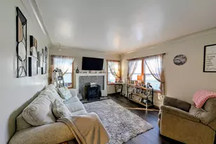 816 N 3rd St, Montevideo, MN 56265 - Photo 4