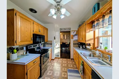 816 N 3rd Street, Montevideo, MN 56265 - Photo 14