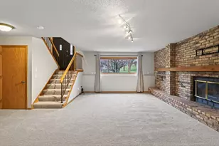 7275 Pontiac Cir, Chanhassen, MN 55317 - Photo 26