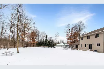 1211 Parkview Drive, Little Falls, MN 56345 - Photo 8