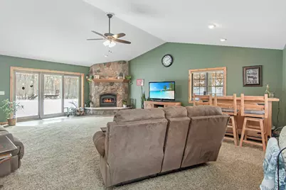 1211 Parkview Drive, Little Falls, MN 56345 - Photo 28