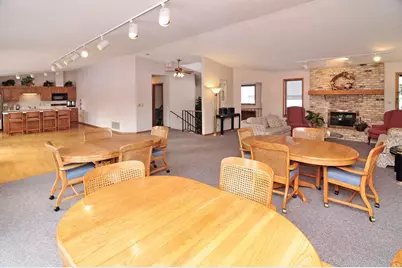 491 Sterling Street S, Maplewood, MN 55119 - Photo 38