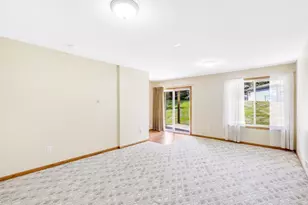 4725 Adair Ct, Crystal, MN 55429 - Photo 10