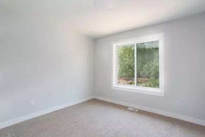 251 Saddle Ridge Lane, Troy Township, WI 54022 - Photo 10