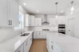 4879 Noble Dr NW, Rochester, MN 55901 - Photo 2