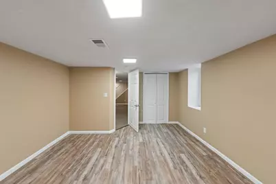 4937 Beard Avenue N, Brooklyn Center, MN 55429 - Photo 24