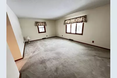 7441 Girard Avenue S, Richfield, MN 55423 - Photo 12