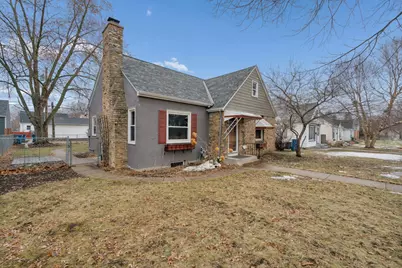 2711 Xerxes Avenue N, Robbinsdale, MN 55422 - Photo 2