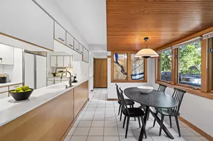 1544 Mississippi River Blvd S, Saint Paul, MN 55116 - Photo 12