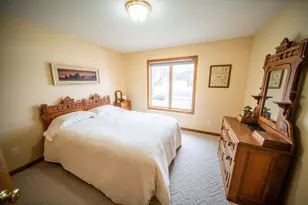 3721 Arbor Dr NW, Rochester, MN 55901 - Photo 10