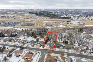 3721 Arbor Dr NW, Rochester, MN 55901 - Photo 68