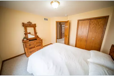 3721 Arbor Dr NW, Rochester, MN 55901 - Photo 12