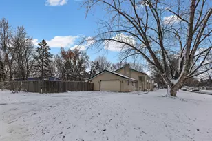 7856 Florida Cir N, Brooklyn Park, MN 55445 - Photo 26