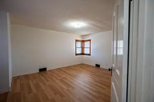 204 McLaughlin Ave W, Kandiyohi, MN 56251 - Photo 10