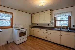 204 McLaughlin Ave W, Kandiyohi, MN 56251 - Photo 16