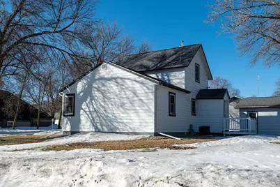 204 McLaughlin Avenue W, Kandiyohi, MN 56251 - Photo 38