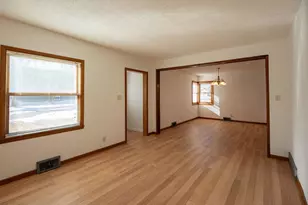 204 McLaughlin Ave W, Kandiyohi, MN 56251 - Photo 8