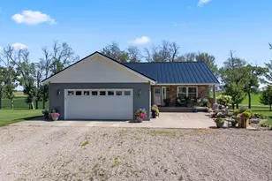 23371 650th Ave, Alden, MN 56009 - Photo 48