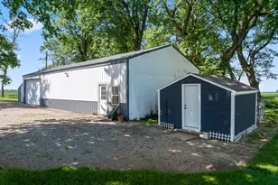 23371 650th Ave, Alden, MN 56009 - Photo 6